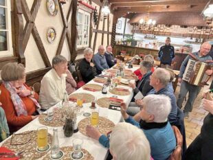 Senioren genossen Aussicht auf Oberentersbach