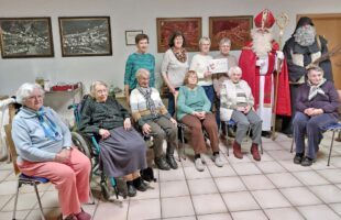 Nikolausaktion sammelt 3.080 Euro für den guten Zweck