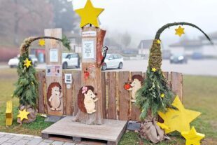 2025-12-29-NO-mnb- Spenden Weihnachtszeit Spendenbaum