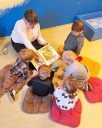 Vorlesetag im Kinderhaus „Sonnenblume“ in Oberharmersbach