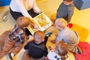 2025-12-3-OH-Kiga- Vorlesetag Kinderhaus Kleinkind_Dominika Hättig