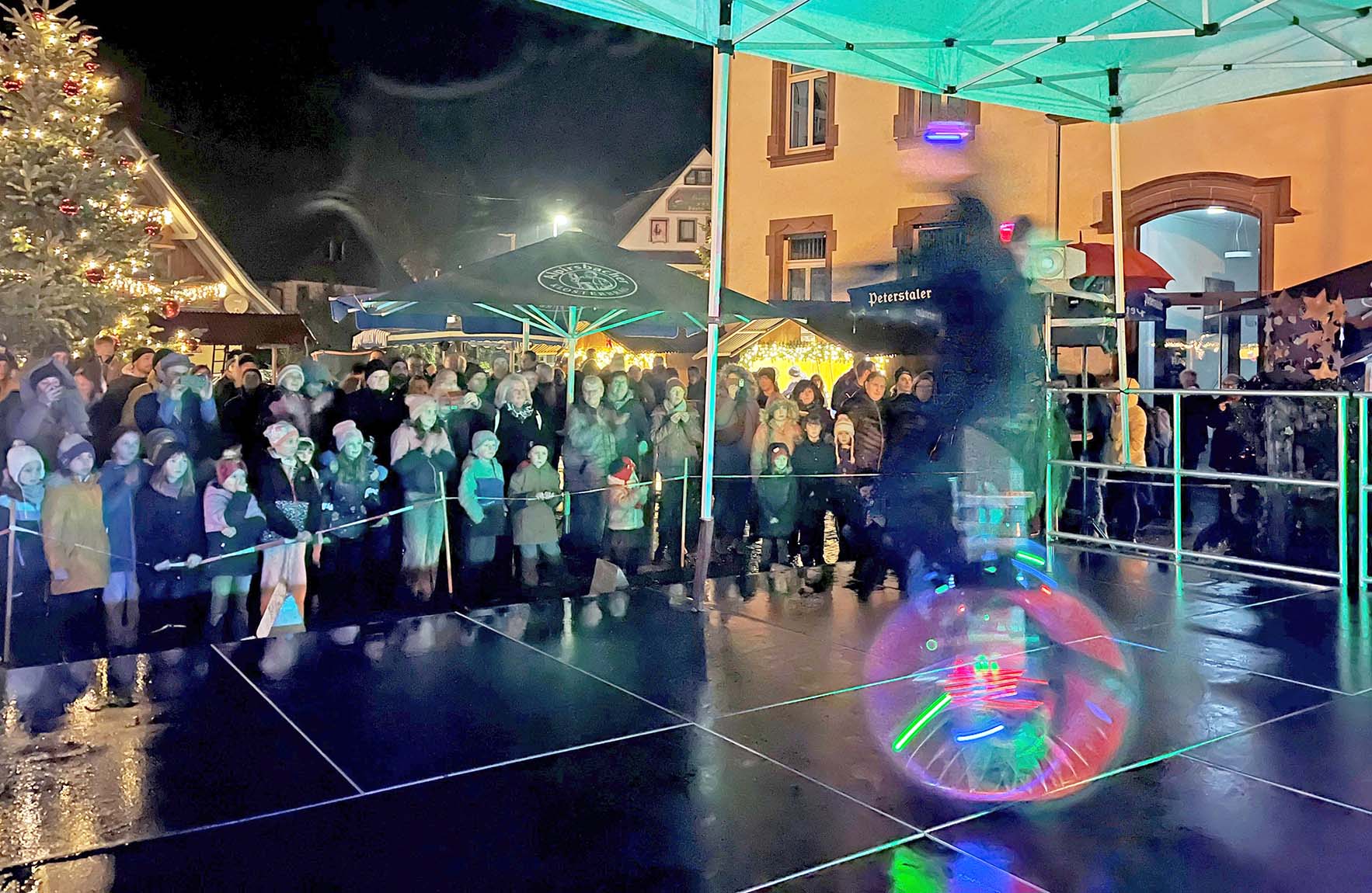 2025-12-30-OH-jil- Letztes Wochenende Weihnachtsfreuden LED-Einrad