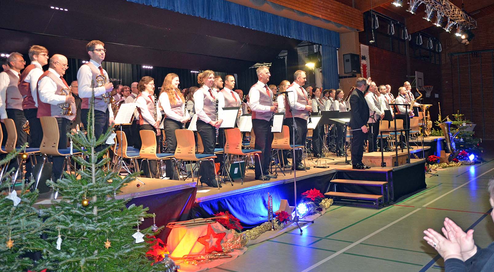 2025-12-30-OH-wö-Weihnachtskonzert-DSC_6245