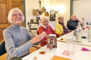 2025-12-30-ZE-Marijke Heitzmann- Tagespflege Weihnachtsfeier Freude