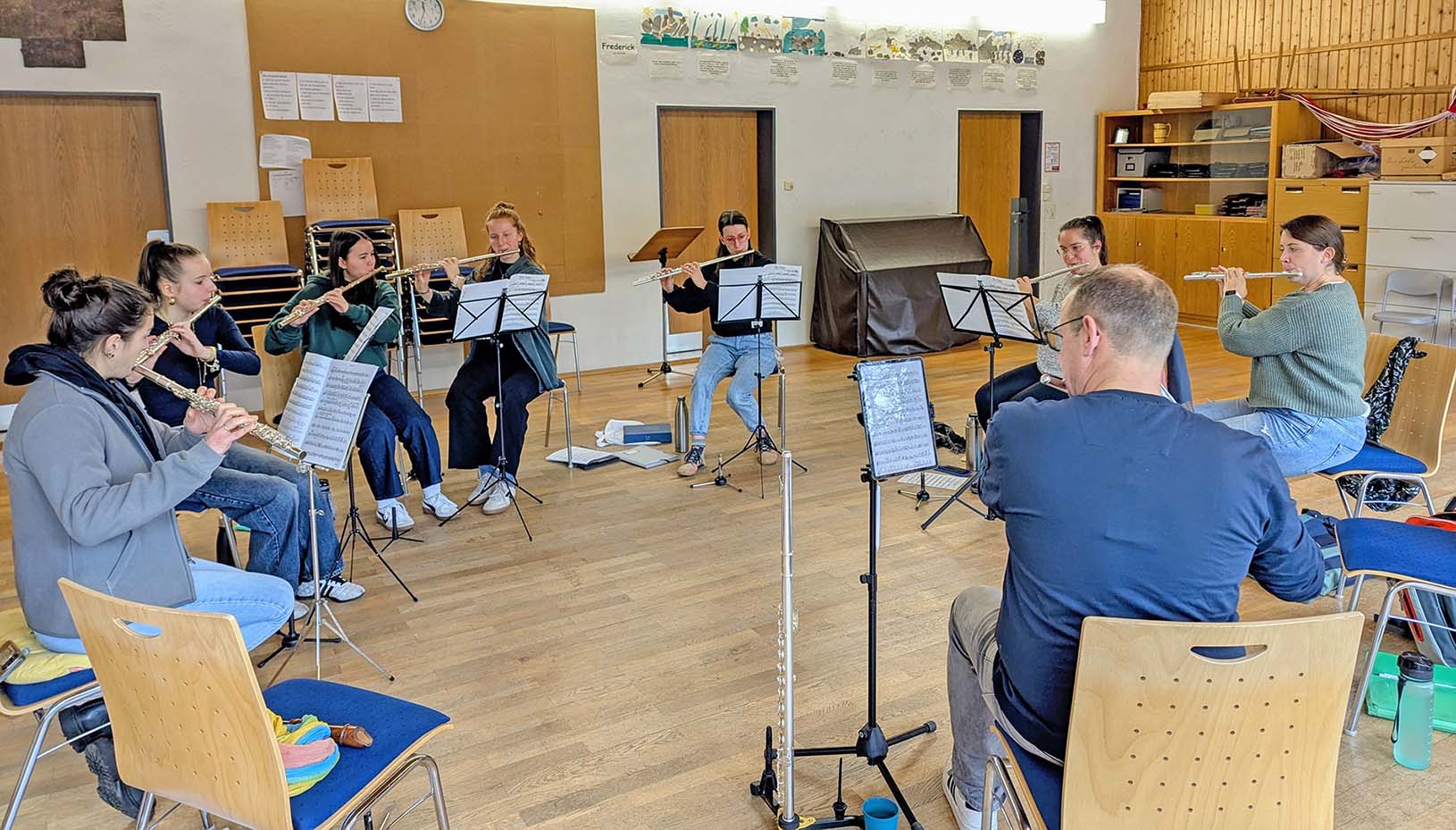 2025-12-5-OH-Carina Mark- Jahreskonzert Miliz und trachtenkapelle Probenwochenende image1