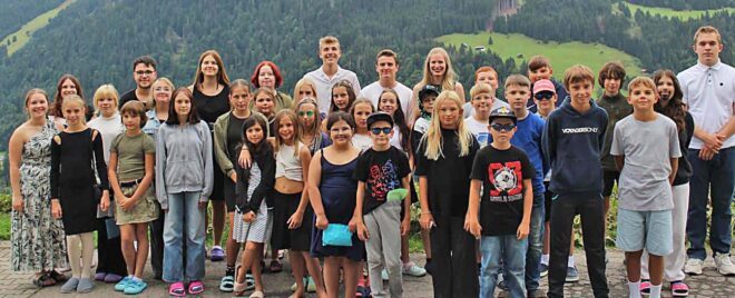 Kleines Lager - Sommerferienfreizeit der Seelsorgeeinheit Zell am Harmersbach: Bildernachmittag und Ferienplanung