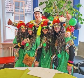 „Lustige Wieber“ lassen es zum elfjährigen Jubiläum krachen