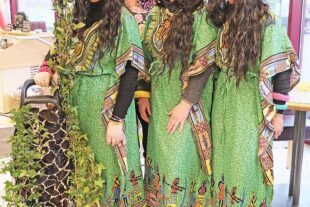 2026-2-13-ZE-UH-vo- 11 Jahre Lustige Wieber XT4V6800