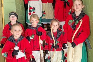 Närrisches Spektakel beim fröhlichen Kinderball der Eckwaldhexen 2026-2-16-ZE-UH-Natascha Comeau-Kinderball_Bild1