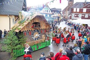 Verrücktes auf der Straße und von oben
