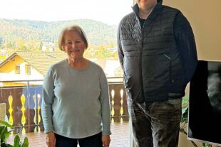 Regelmäßig im Fitnessstudio 2026-3-25-ZE-UH-Jürgen Isenmann-Liselotte Schwendemann- 80. Geburtstag-20260320_113907190_iOS_k