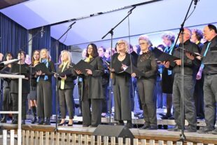 2026-3-26-ZE-Stadtkapelle ZE u. Joy u. Fun-Chorus-Doppelkonzert-CHORwelt Unterharmersbach Bild 2