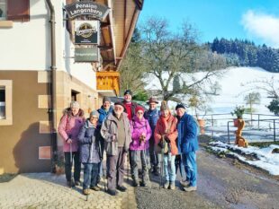 Senioren wandern zum Langenberg