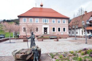 Kindergarten nutzt Verwaltungsräume von Bürgerbüro und Postfiliale