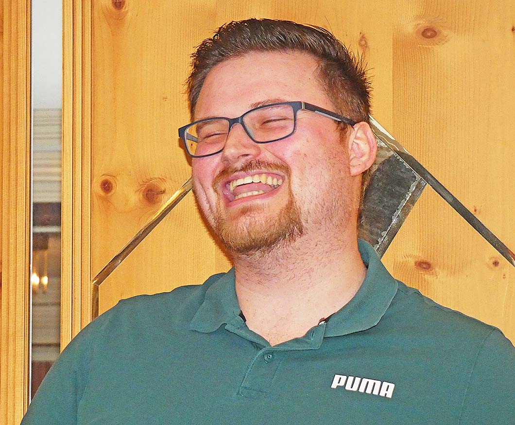 2026-3-9-ZE-bia-Bürgerwehr-und-Tambourmajor