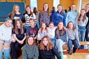 2026-4-10-ZE-Ralf Körnle-Chamäleon-Musical-2026_Große_01