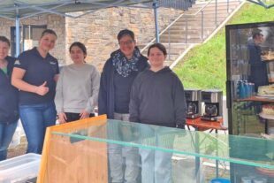 2026-4-13-NO-Theresa Herrmann-Jungmusiker Kuchenverkauf_PHOTO-2026-04-12-10-25-36