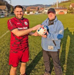 SVO-Ballspende von Jürgen Zeferer