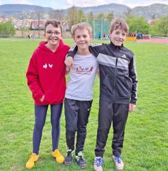 Starker Saisonauftakt im heimischen Sportpark