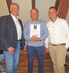 Helmut Büdel nach 29 Jahren aus dem Narrenrat verabschiedet