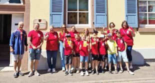 Narresome auf Entdeckungstour im Narrenmuseum von Ortenberg