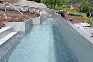 Die neue Rutsche in Nordrach hat die TÜV-Prüfung erfolgreich bestanden 2026-5-8-NO-privat-Schwimmbad-Rusche1