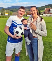 Muttertags-Spielball soll dem FVU Glück bringen