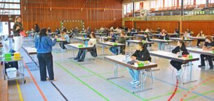 Mit dem Fach Deutsch haben heute die Abschlussprüfungen begonnen