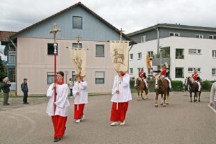 Jesus geht mit uns durchs Leben